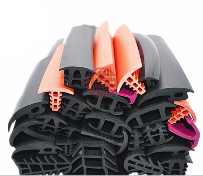 硅膠密封條的應用有哪些？-常州嶸牌橡塑制品有限公司